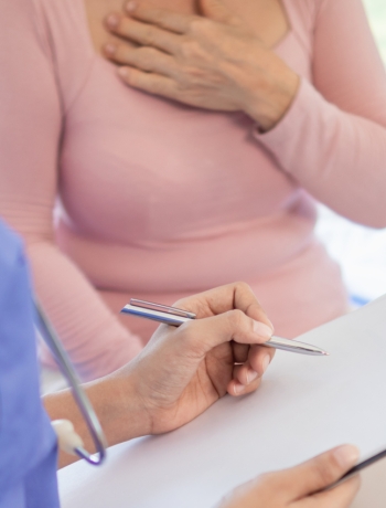 La Importancia de un Seguro de Gastos Médicos Específico para Mujeres